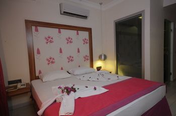 Cle Boutique Hotel 2*